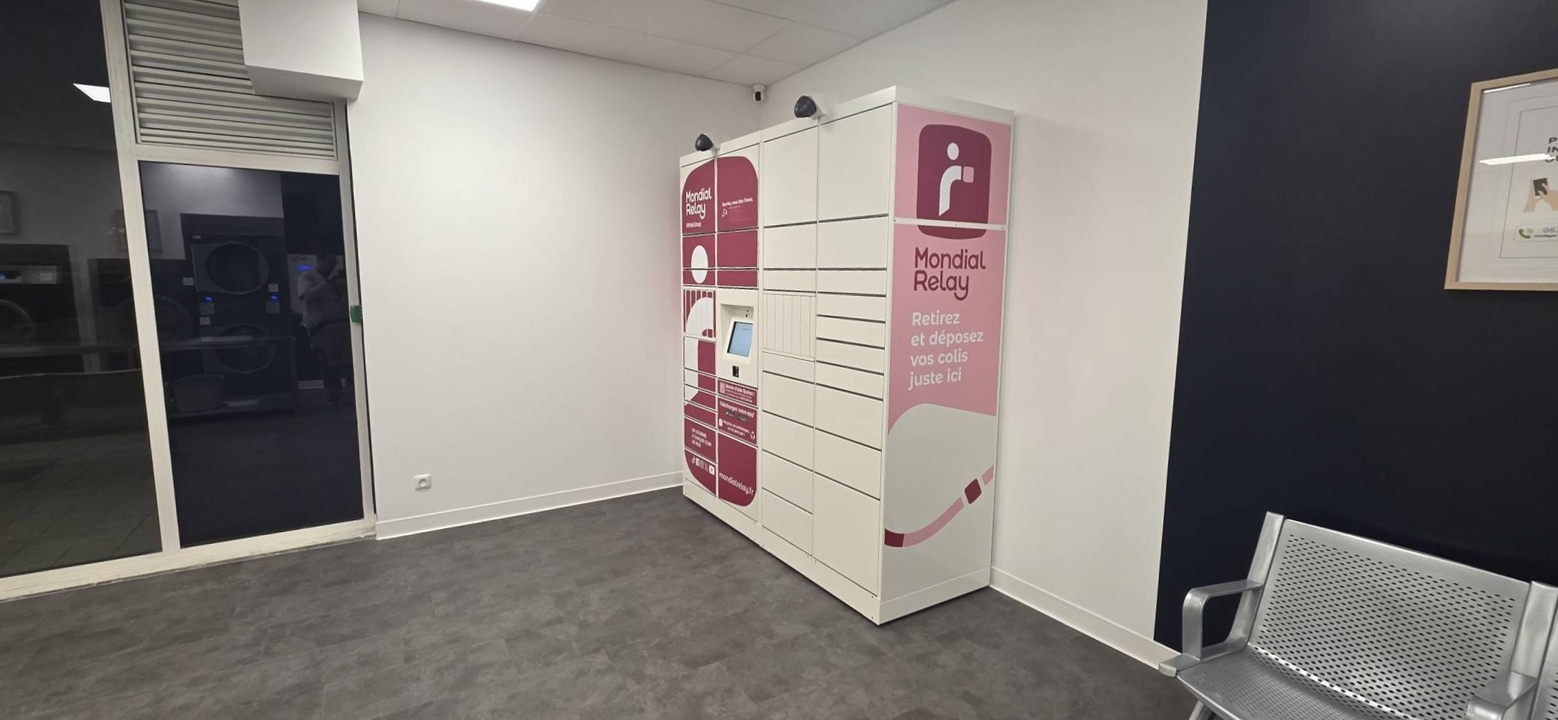 Locker Laverie Automatique ADL, 13 13 Place Pierre Gandet, 37100 Tours