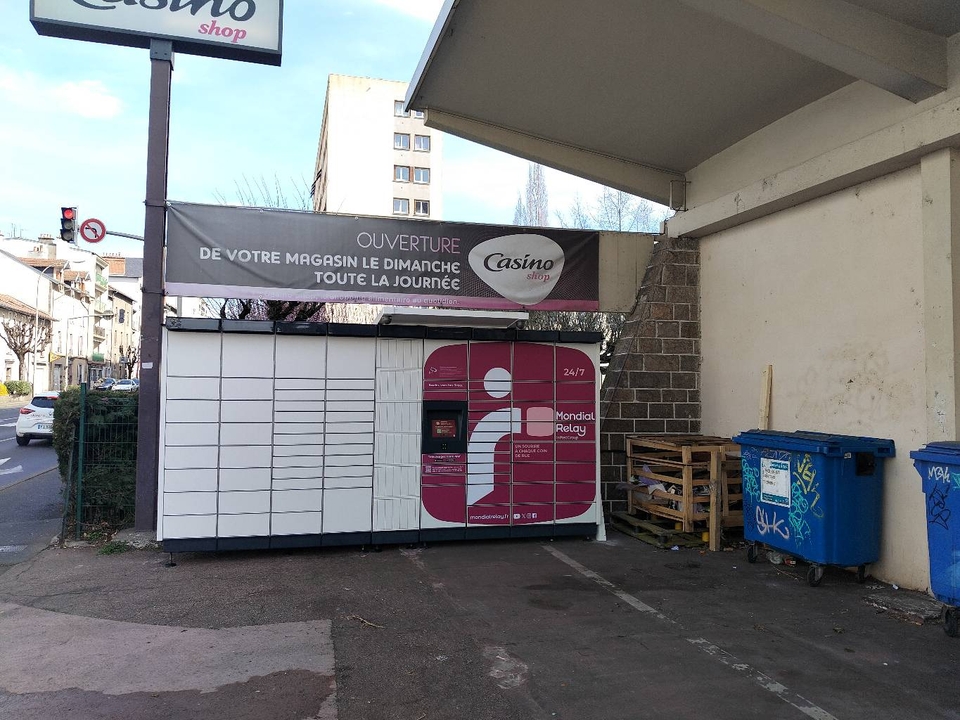 Locker 24/7 Casino Shop 15000 Aurillac, 35 35 Avenue des Pupilles de la Nation, 15000 Aurillac