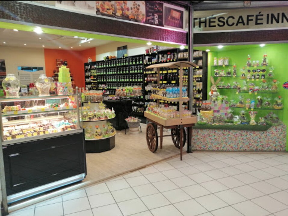 Thes Cafe Inne, Domaine de l'Aunette RN 7, 91130 Ris Orangis