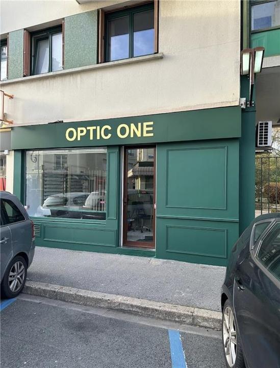 Optic One, 2 Rue du Capitaine Roland Deplanque, 94700 Maisons-Alfort