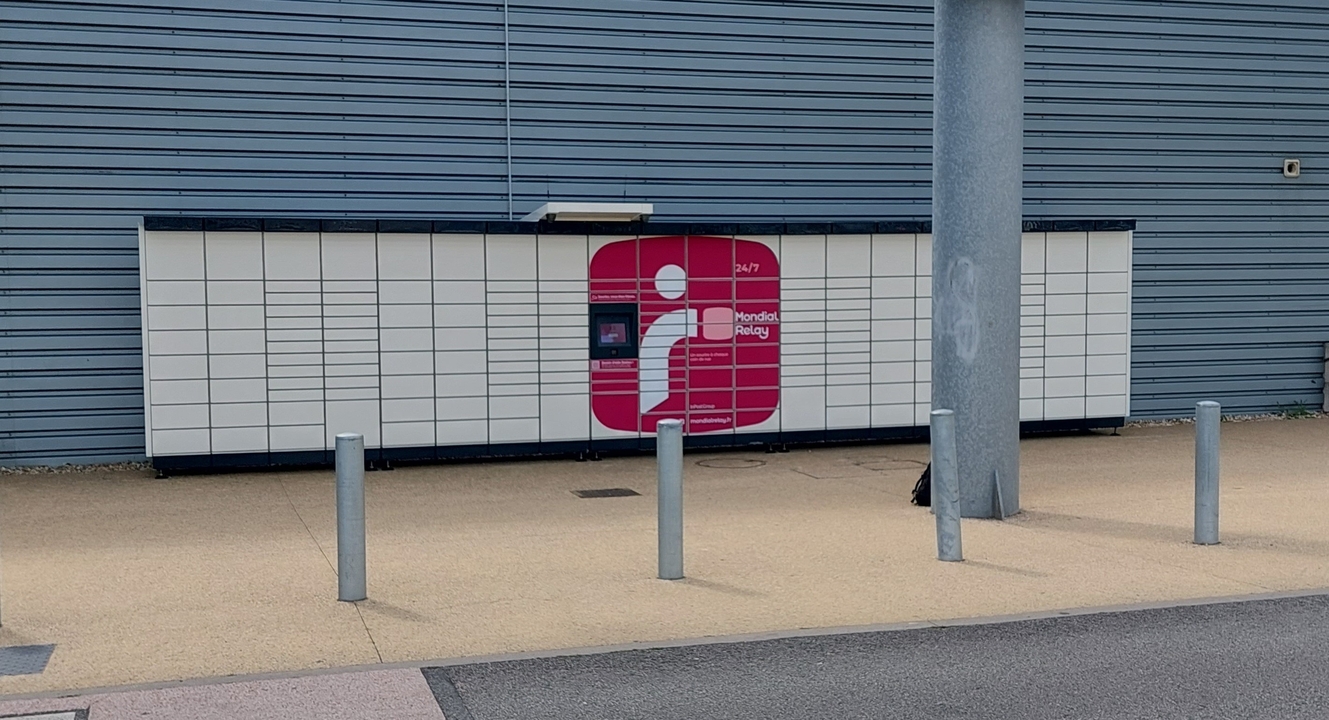 Locker 24/7 Hyper U la Roche S, Route de Nantes, 85000 La Roche-sur-Yon