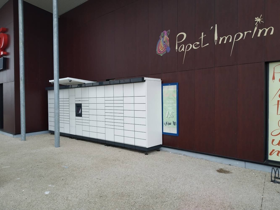 Locker 24/7 Intermarche Grandv, 8 8 Route de Sommereux, 60210 Grandvilliers