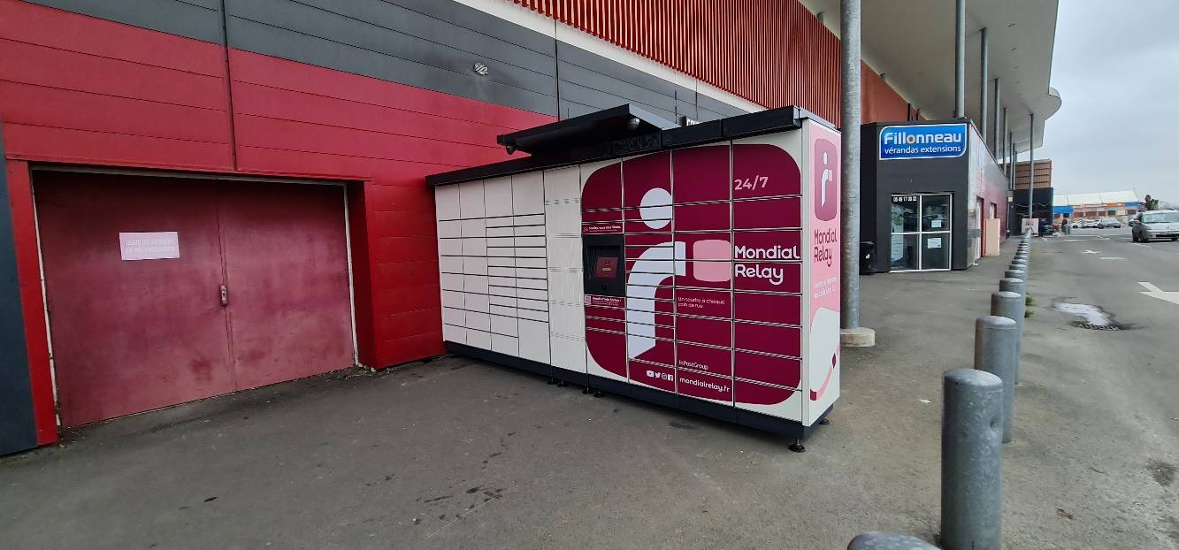 Locker 24/7 Intermarche Rte de Aiffres Niort, 358 358 Route d'Aiffres, 79000 Niort