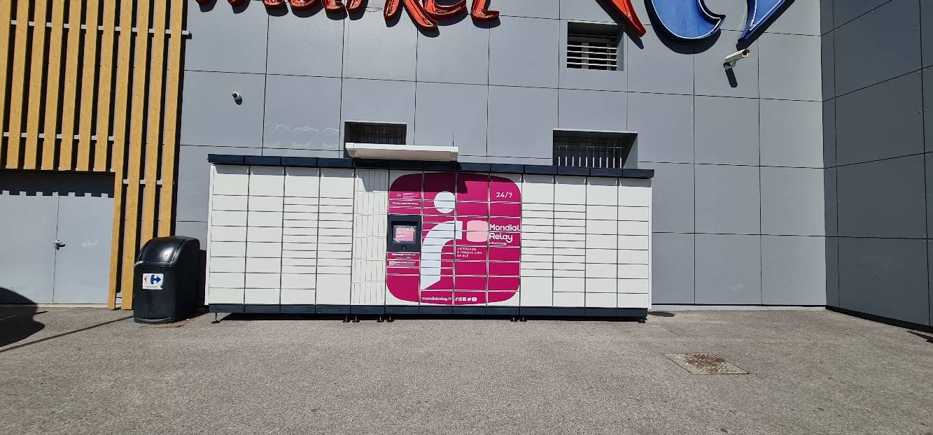 Locker 24/7 Carrefour Market 83980 Le Lavandou, Avenue Maréchal Juin, 83980 Le Lavandou