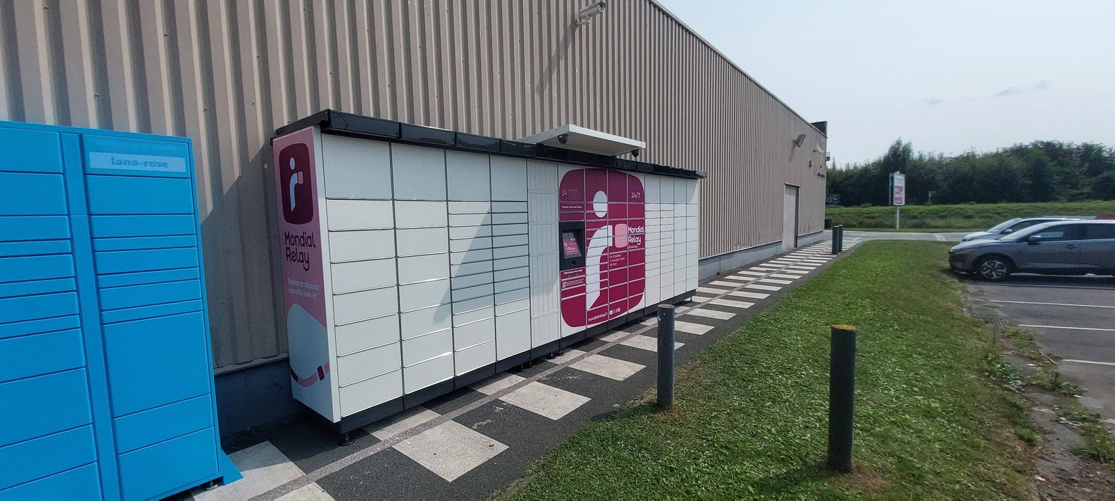 Locker 24/7 Intermarché Super Emmerin, 40-44 Rue de la Canteraine, 59320 Haubourdin