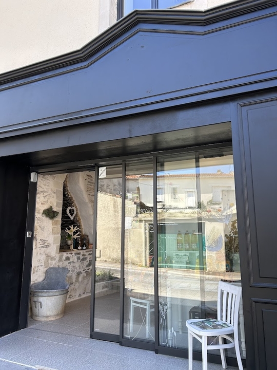 Chez Manon, 50 Rue Henri Delahaye, 44120 Vertou