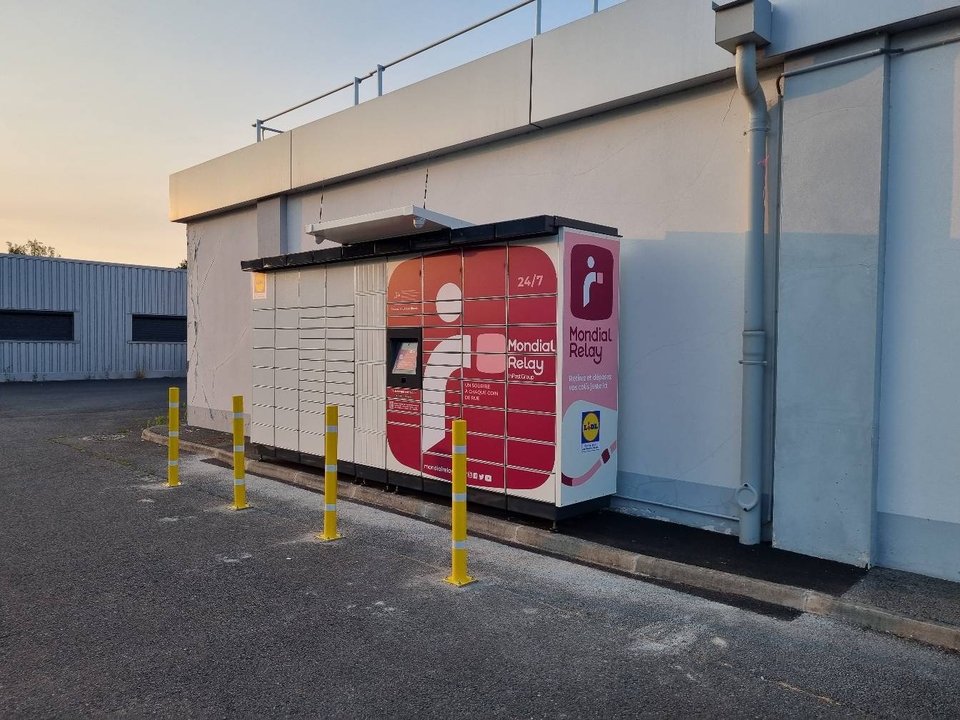 Locker 24/7 Lidl Esvres sur In, 1 1 Allée de Dion Bouton, 37320 Esvres-sur-Indre