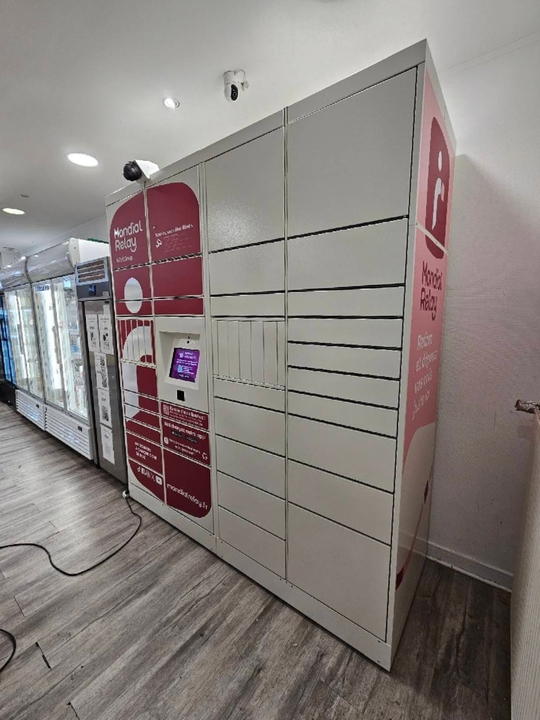 Locker Pres-Shop, 186 Null Null, 59200 Tourcoing