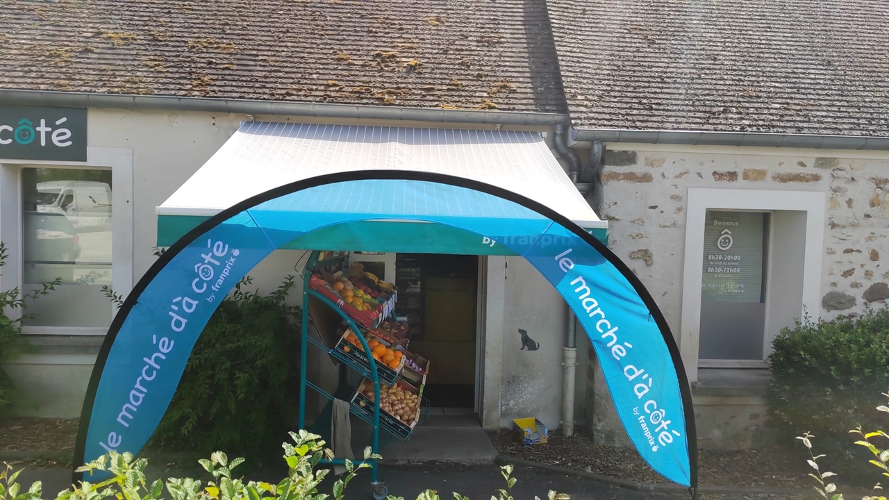 Votre Marche, Place de l'Eglise, 77000 Livry sur Seine