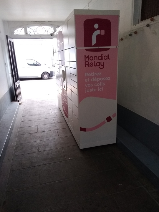 Locker Akasa, 11 11 Rue Jean Moulin, 91210 Draveil