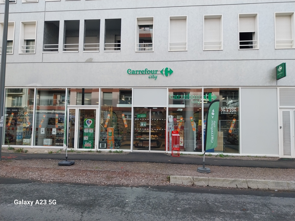 Carrefour City, 194 Rue d'Auge, 14000 Caen