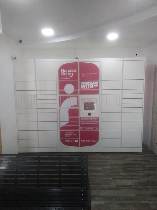 Locker R'WASH78, 6 6 Place de Bretagne, 78310 Maurepas