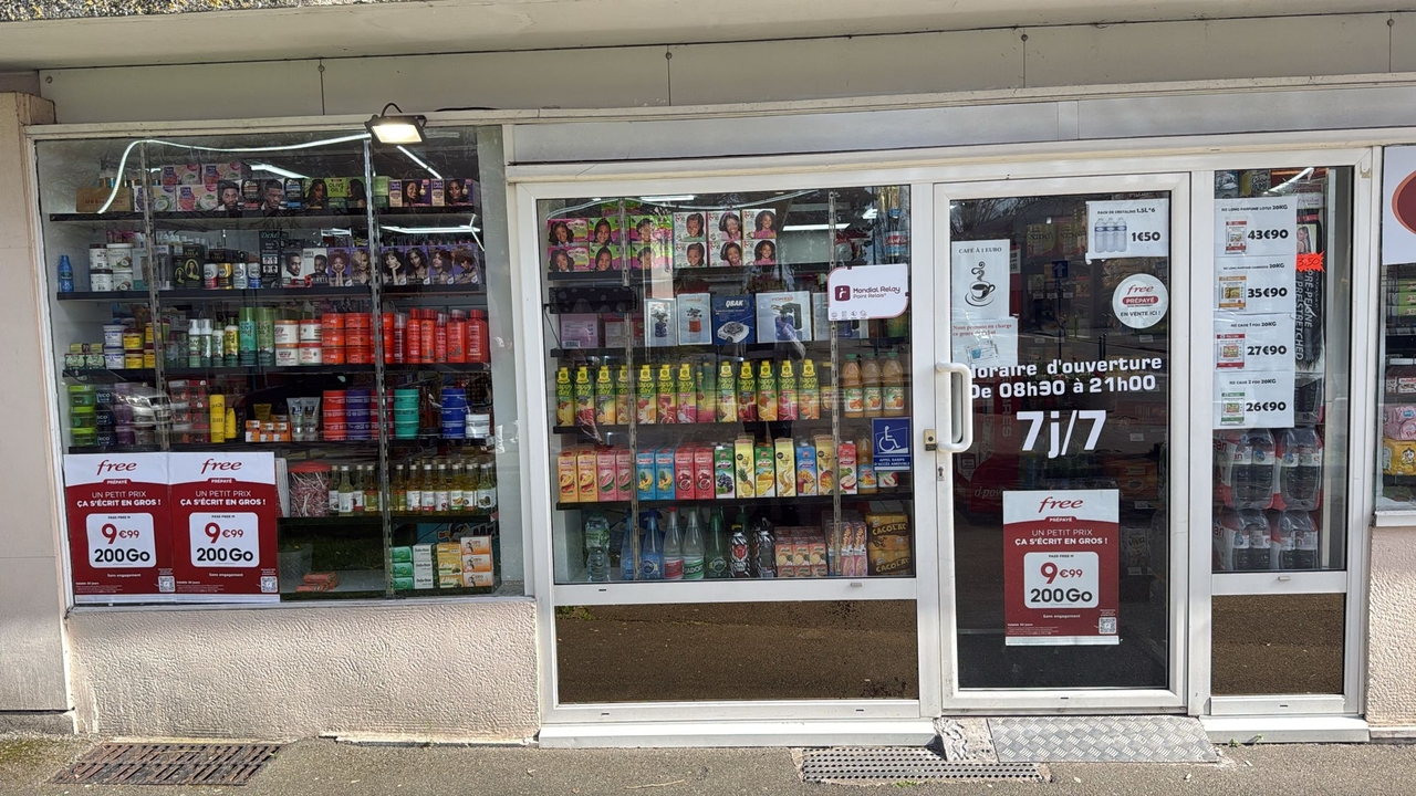 Exo Cazanne, 22 Rue Cezanne, 95300 Pontoise