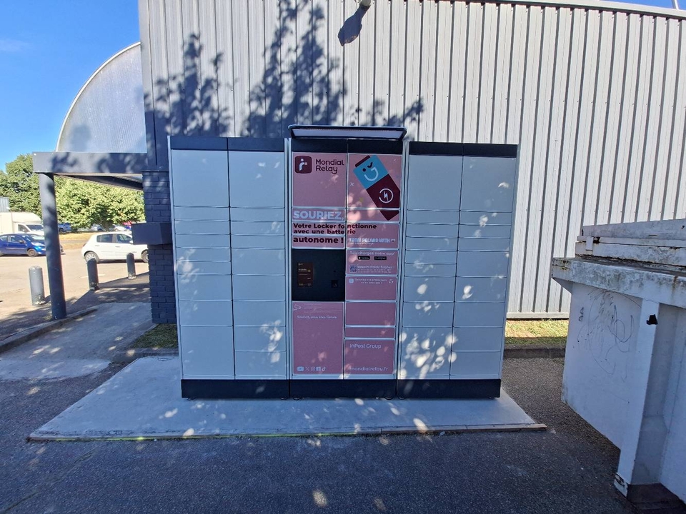 Locker 24/7 JMT Alimentation Animale, 3 3 Rue de la Dordogne, 78200 Buchelay