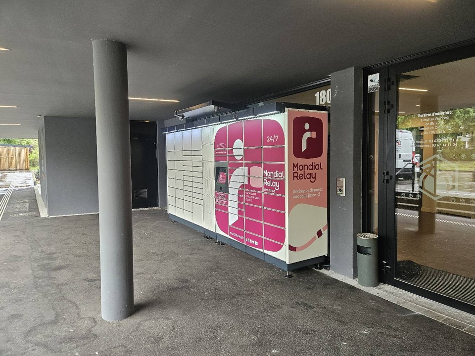 Locker 24/7 Basket Center 67100 Strasbourg, 180 180 Avenue de Colmar, 67100 Strasbourg