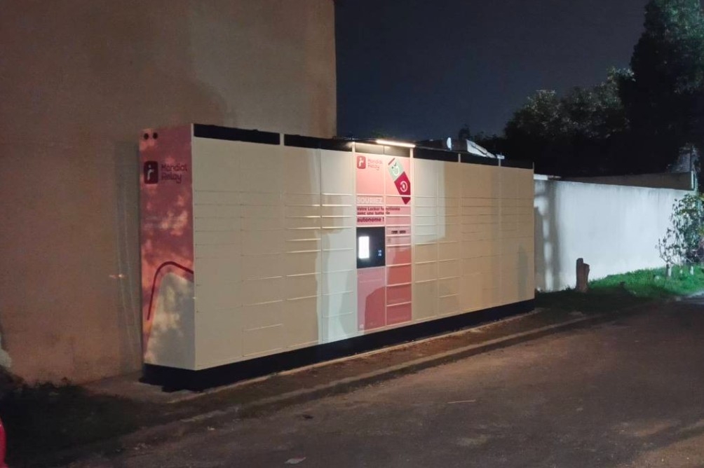 Locker 24/7 Retail Park Centre D'affaires Les Vallins, 30 30 Impasse Bertet, 13270 Fos-sur-Mer
