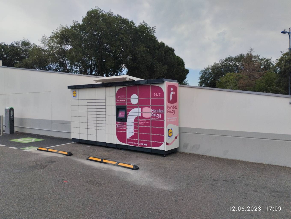 Locker 24/7 Lidl Av. 8 Mai 667, 302 Rue Alain, 66700 Argelès-sur-Mer