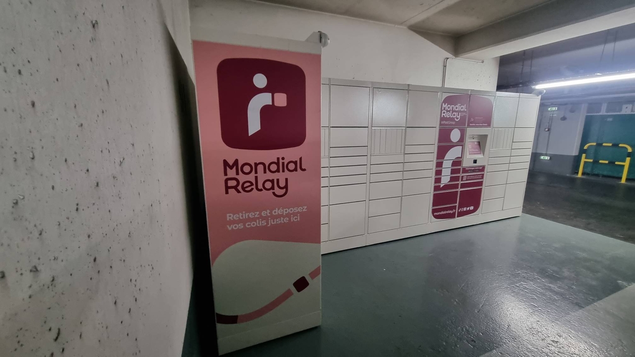 Locker 24/7 Indigo Pasteur Montparnasse 75015 Paris, 81 81 Rue Falguière, 75015 Paris
