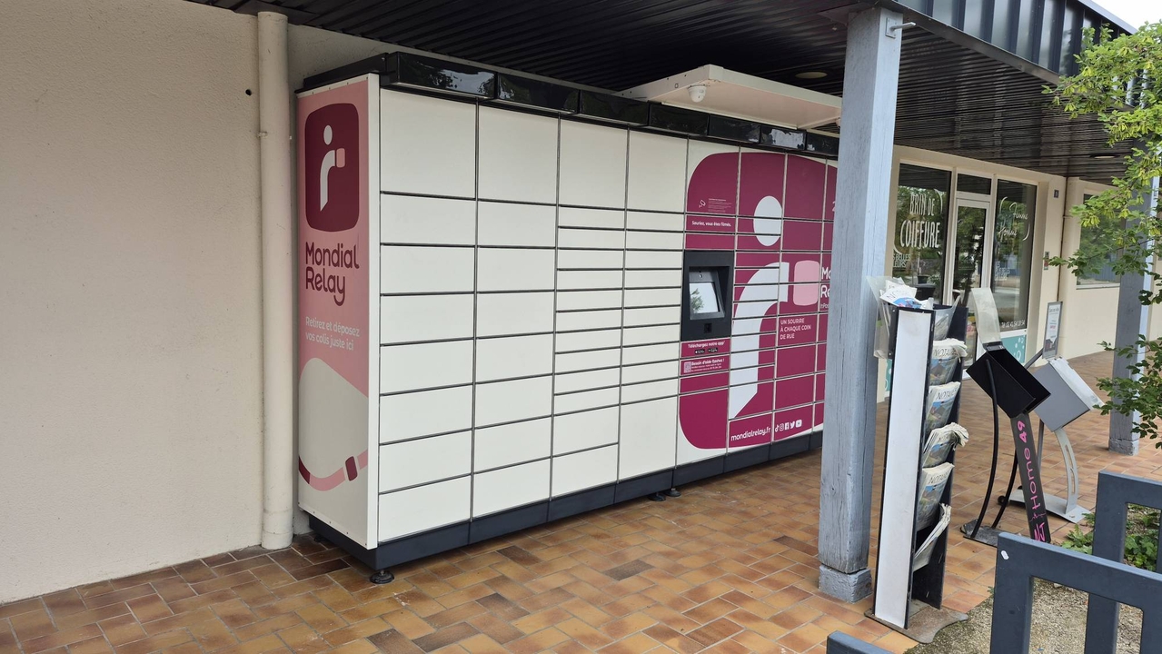 Locker 24/7 Coccimarket, 17 17 Grande Rue, 49800 Loire-Authion