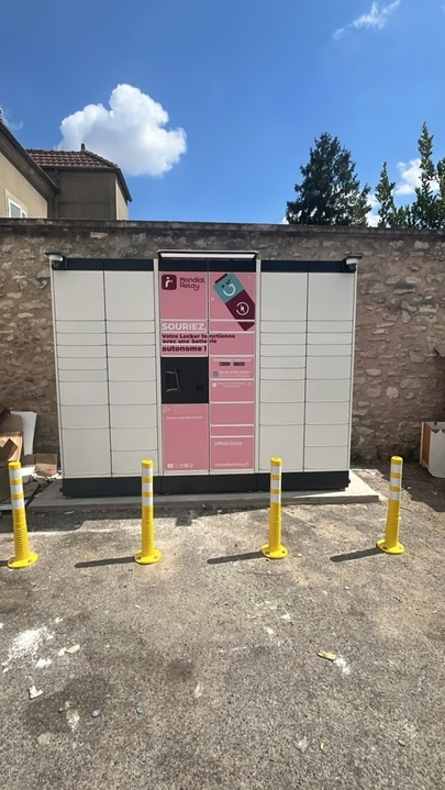 Locker 24/7 Rel Market, 28 28 Rue nationale, 78520 Limay