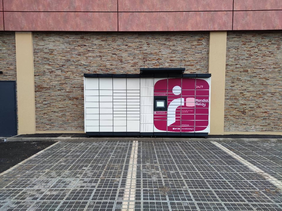 Locker Lidl Hayange, 6 6 Esplanade de la Liberté, 57700 Hayange