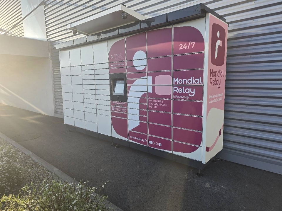 Locker 24/7 Centrakor 22130 Plancoet, Rue du Connétable de Clisson, 22130 Saint-Lormel