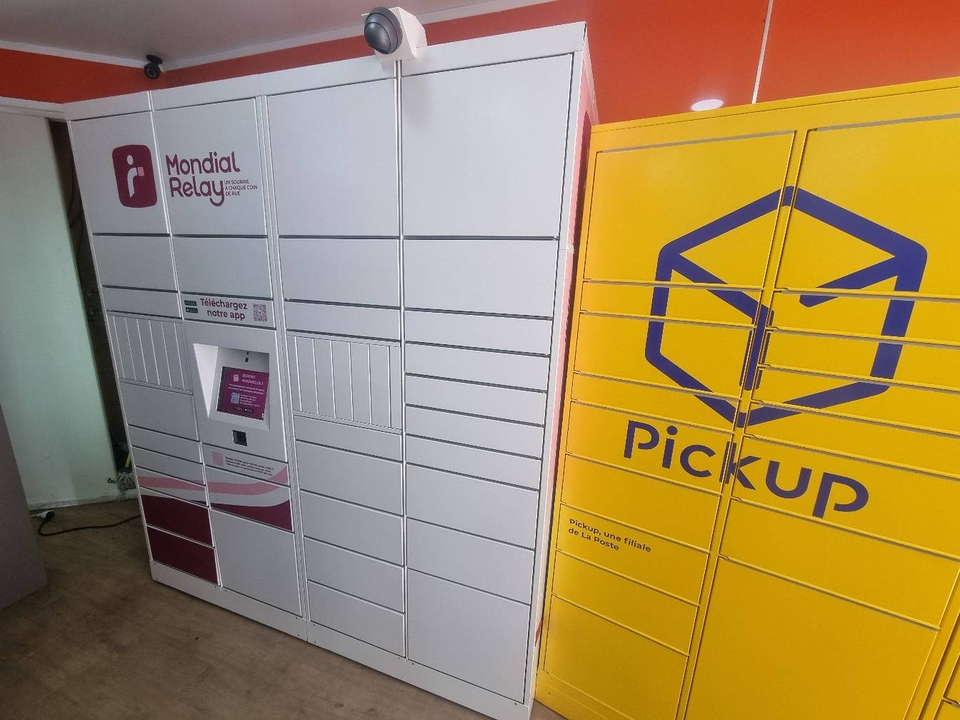 Locker Global Services 93240 Stains, 16 18 Avenue Louis Bordes, 93240 Stains