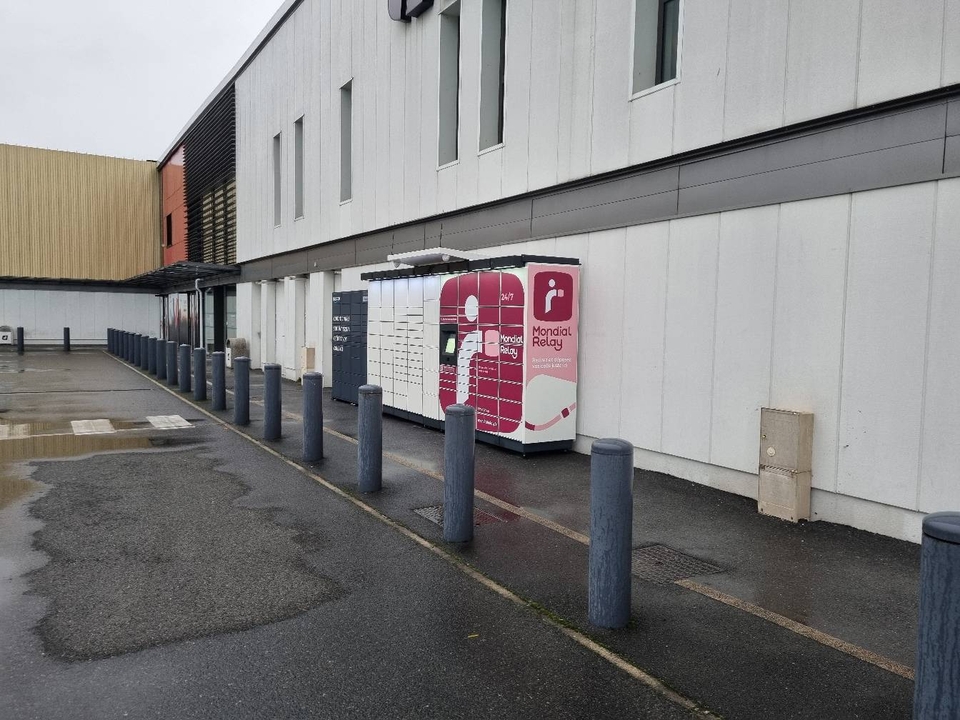 Locker 24/7 Intermarche 77680, 1 Avenue Jean Monnet, 77680 Roissy-en-Brie