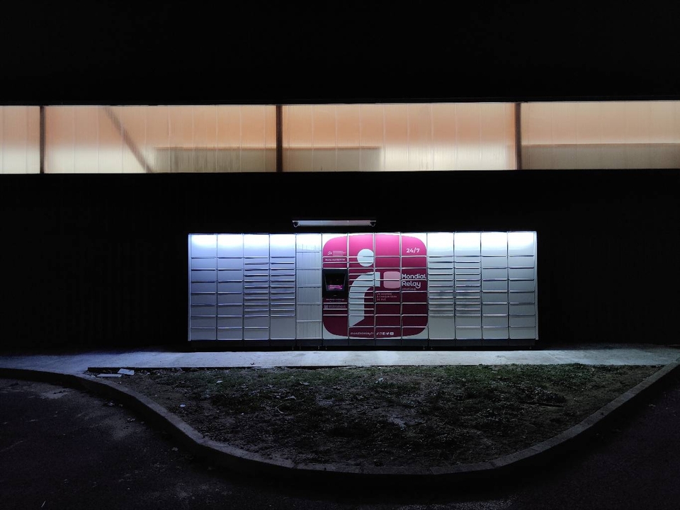 Locker 24/7 Intermarché 89340 Villeneuve La Guyard, 1 5 Rue Guillaume des Barres, 89340 Villeneuve-la-Guyard