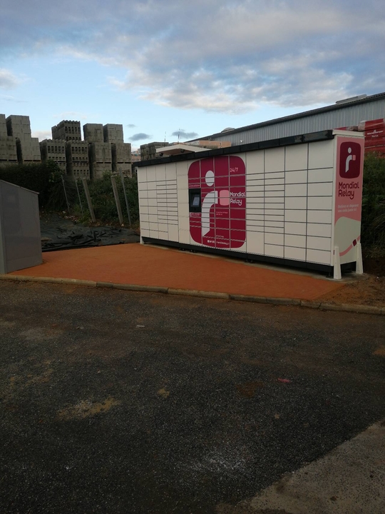 Locker 24/7 Cotentin Lavage St Mere l'Eglise, Rue du Général Theodore Roosevelt Junior, 50480 Sainte-Mère-Église