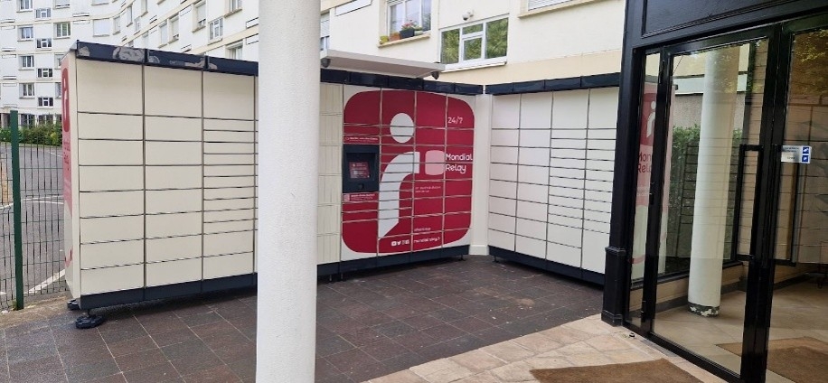 Locker 24/7 C.cial de l'Archette Olivet, 484 479 Avenue du Loiret, 45160 Olivet