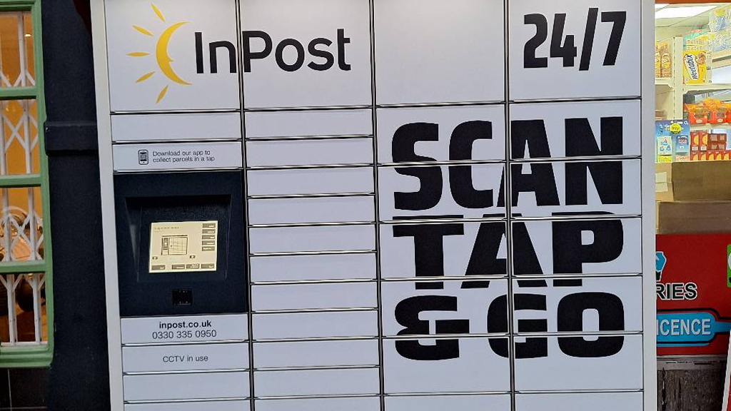 Foto del casillero de InPost: InPost UK00262165