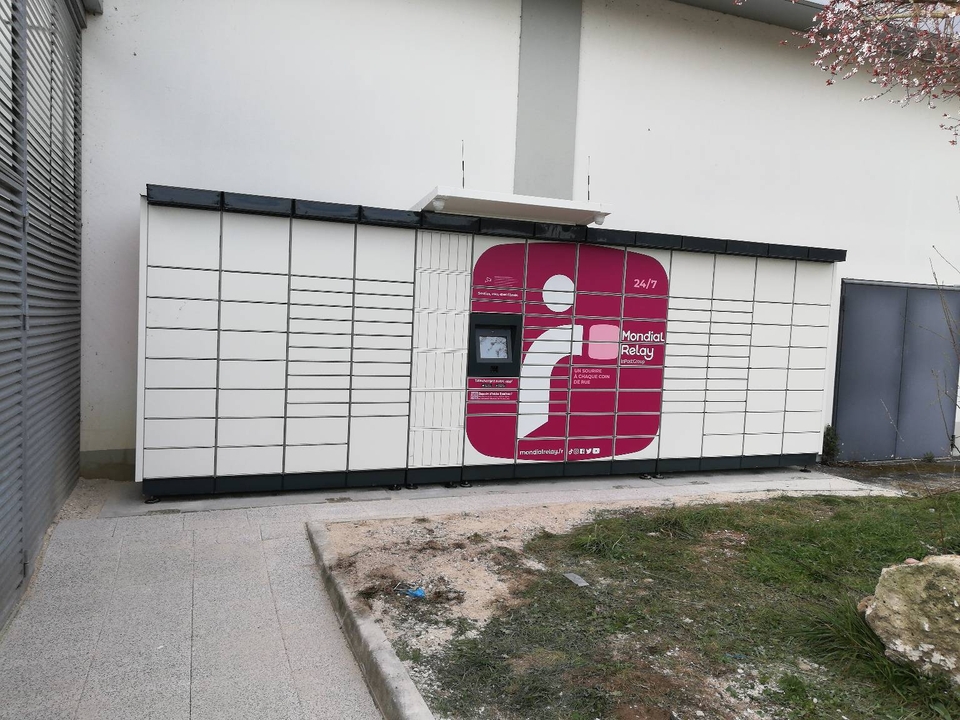Locker 24/7 Lidl RN6 77240 Ver, 80 80 Route Départementale 306, 77240 Vert-Saint-Denis