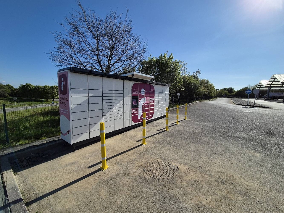 Locker E.Leclerc Buisson 53810 Changé, 1 1 Rue Ferdinand Buisson, 53810 Changé