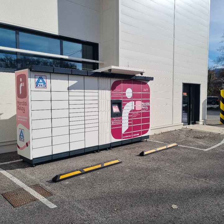 Locker 24/7 Aldi Brignoles, 354 354 Avenue des Berges, 83170 Brignoles