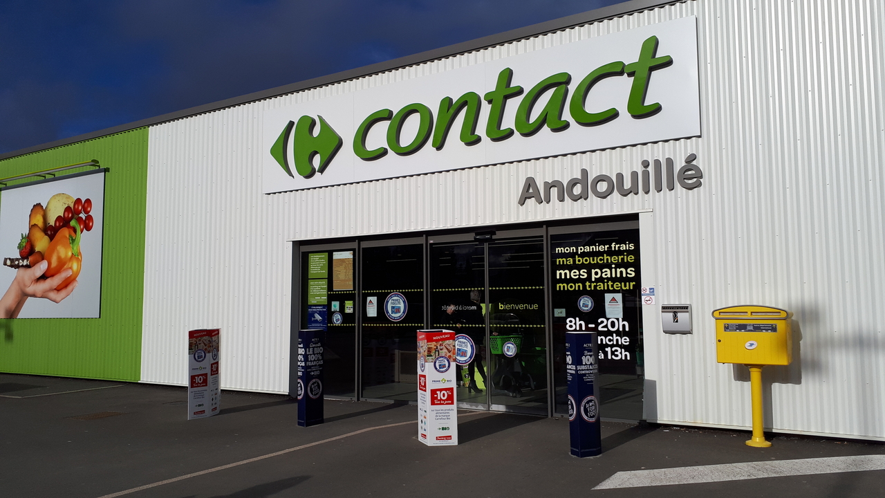 Carrefour Contact, 1 Rue Frederic Chaplet, 53240 Andouille