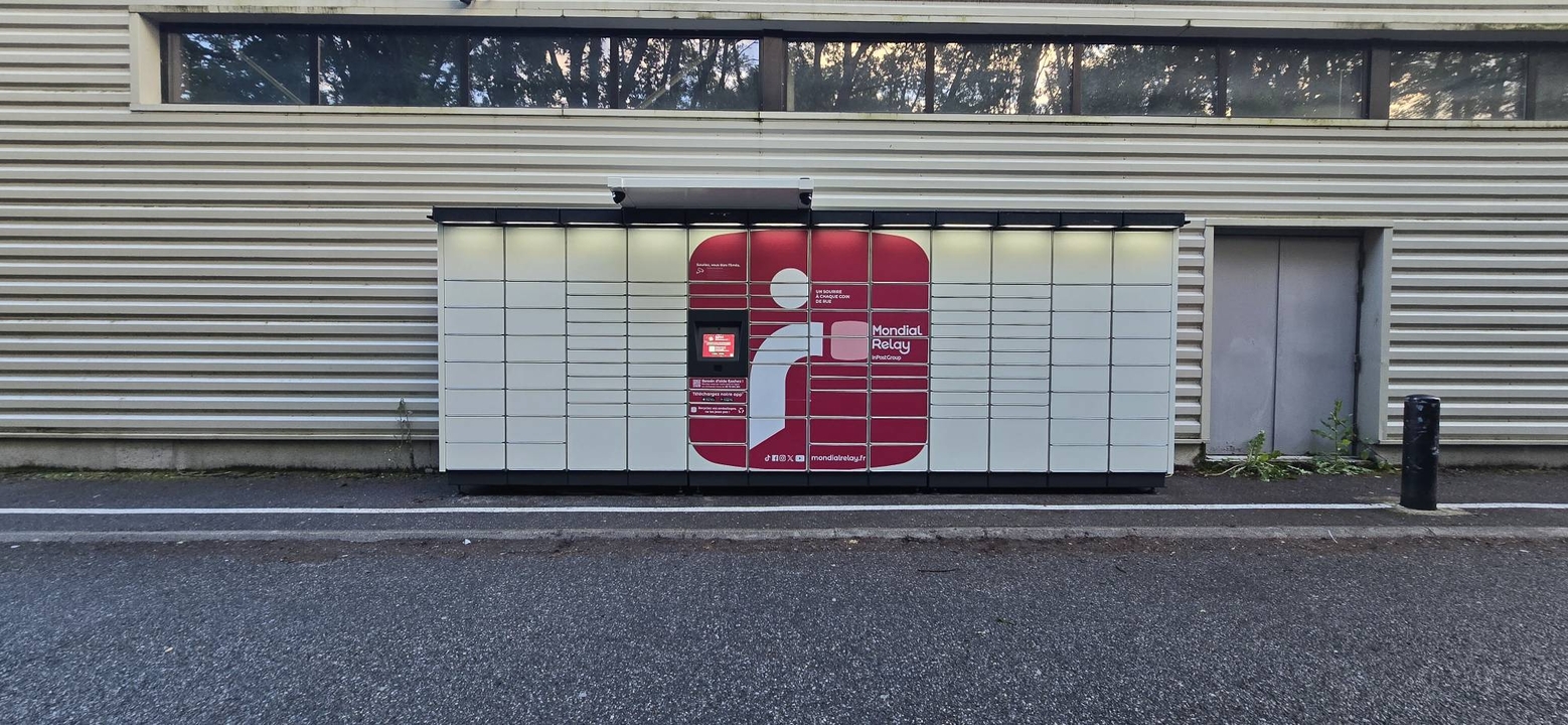 Locker 24/7 Netto, Chemin de Pré de Planche, 01280 Prévessin-Moëns
