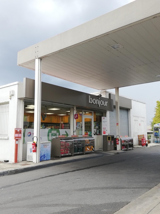 Station Total Access, Rue des Drs Pierre et Léonce Vizerie, 24100 Bergerac