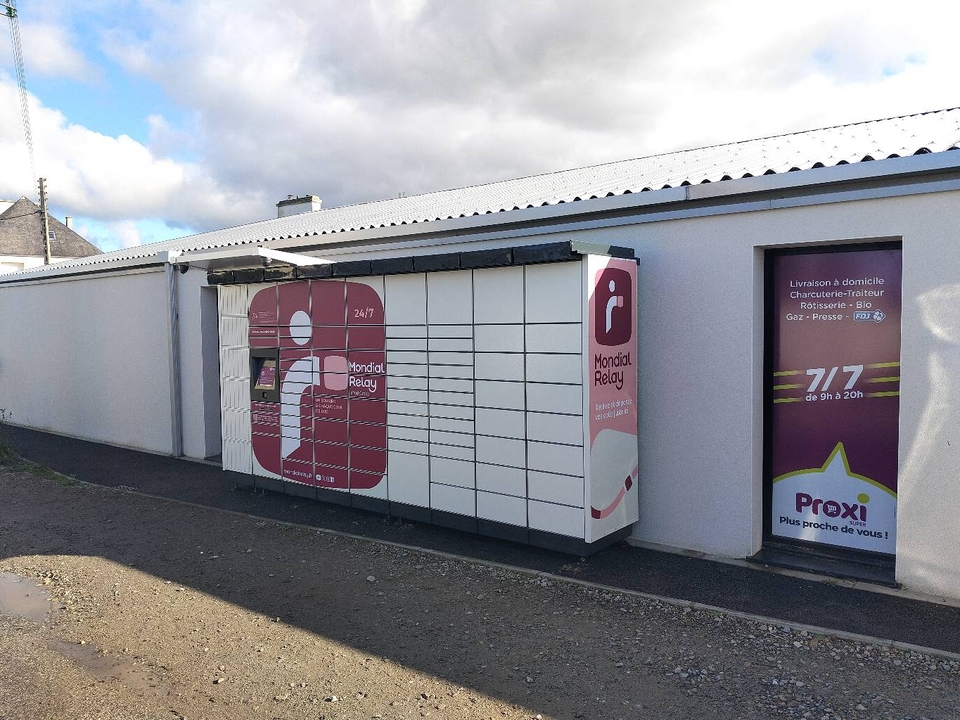 Locker 24/7 Carrefour Express, 1 1 Rue du Viaduc, 29830 Ploudalmézeau