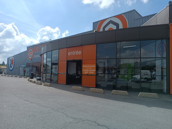 Hypermarche Leclerc Parthenay, 58 Rue Léonard de Vinci, 79200 Parthenay
