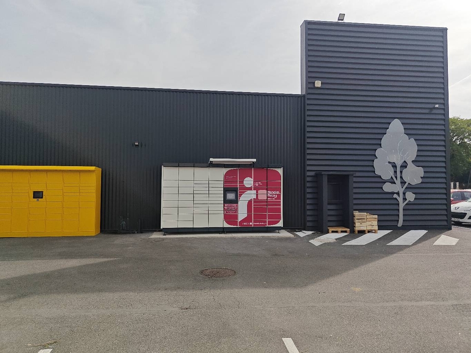 Locker 24/7 U Express, 1 1 bis Rue Jean Perrin, 37170 Chambray-lès-Tours