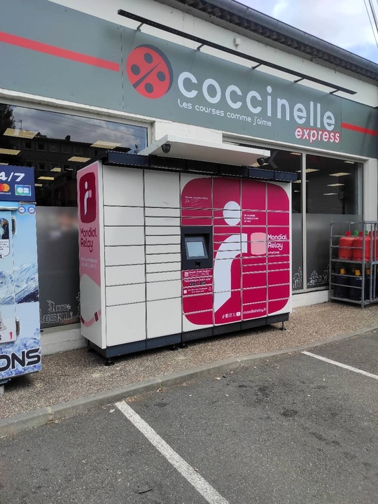 Locker 24/7 Coccimarket, 16 16 Rue Pierre Bonnard, 27200 Vernon