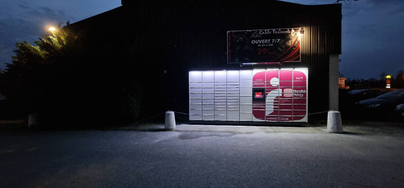 Locker 24/7 Crazy Training Genay, 1111 1111 Route de Trévoux, 69730 Genay