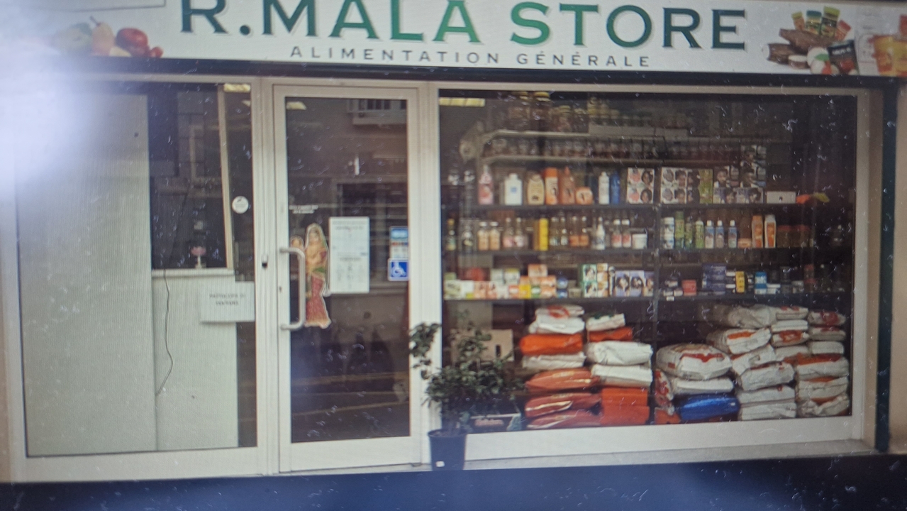 R Mala Store, 61 Rue Nationale, 78970 Mézières-sur-Seine