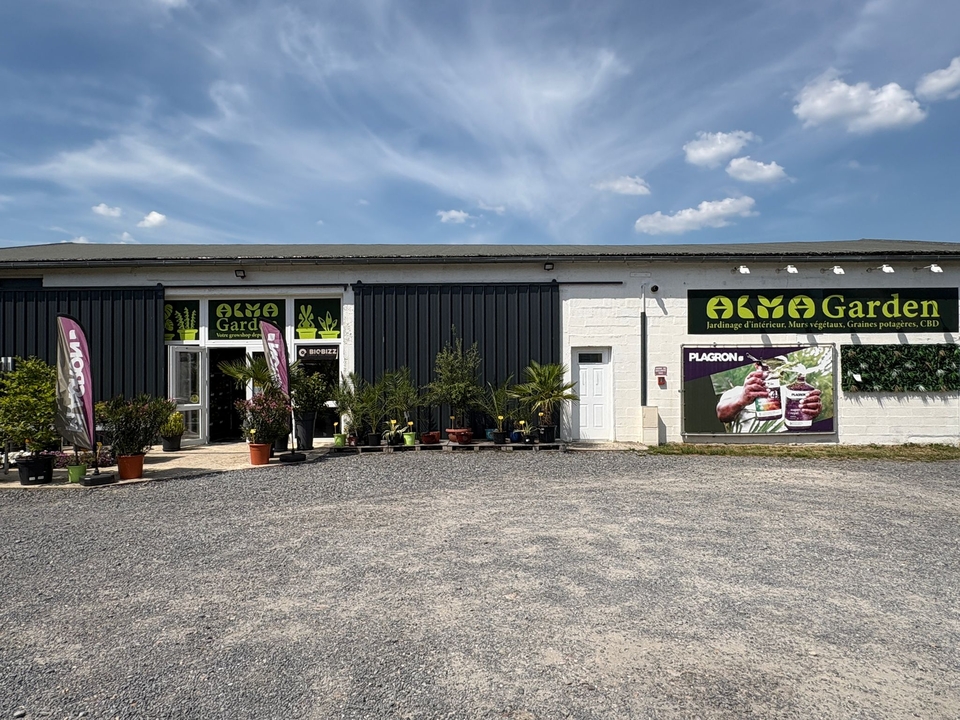 Alma Garden, 68 Route de Prix, 08000 Charleville-Mézières