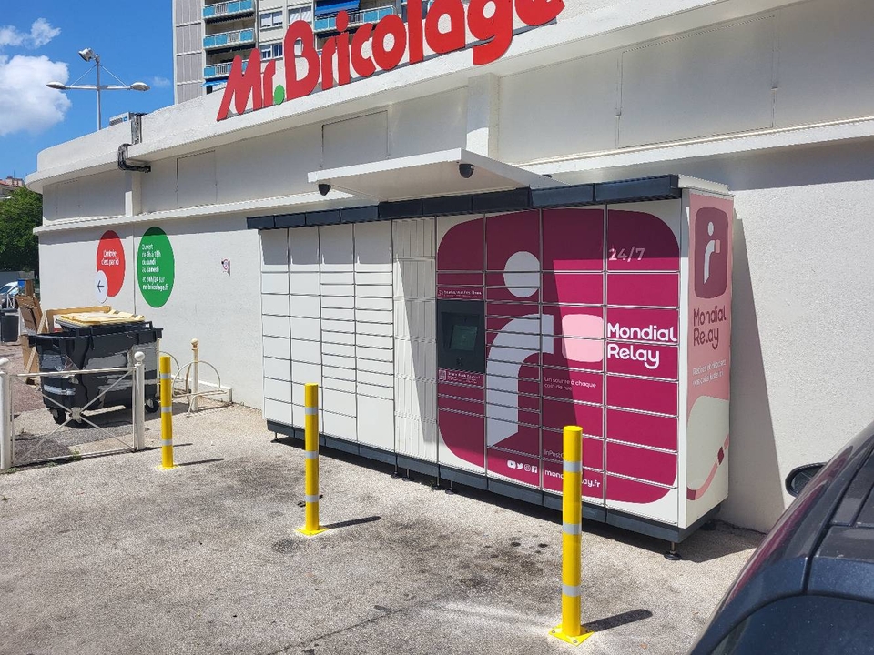 Locker 24/7 Mr Bricolage Lattr, 538 538 Avenue Maréchal de Lattre de Tassigny, 83000 Toulon