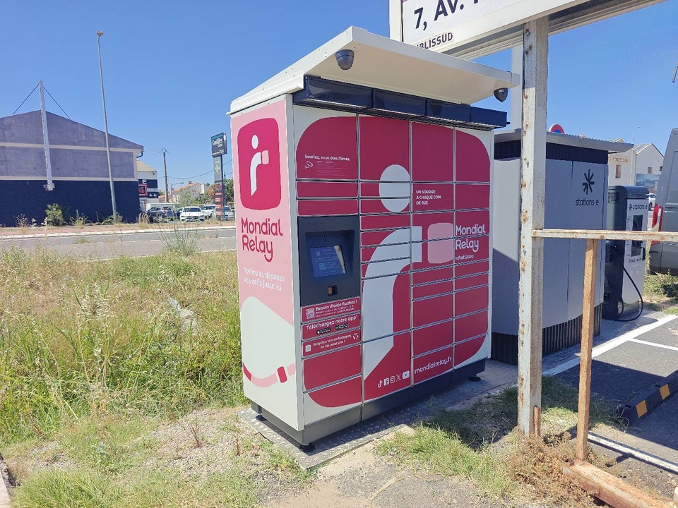 Locker 24/7 Stations-E Sud Ouest Villas, 3 3 Rue les Fournils, 66450 Pollestres