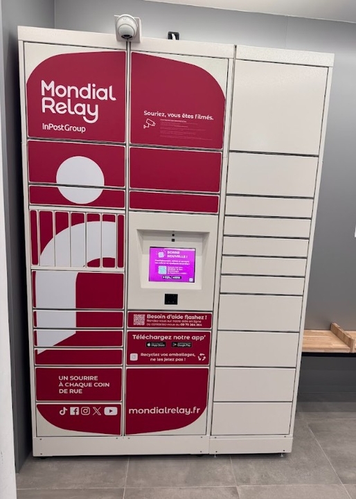 Locker Lav Express Daumesnil, 142 142 Avenue Daumesnil, 75012 Paris