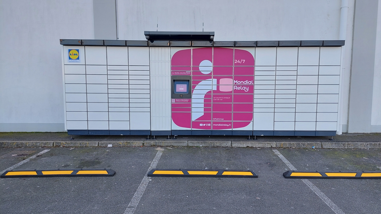 Locker 24/7 Lidl Ferrieres, 2 2 Rue du Bois Planté, 45210 Ferrières-en-Gâtinais