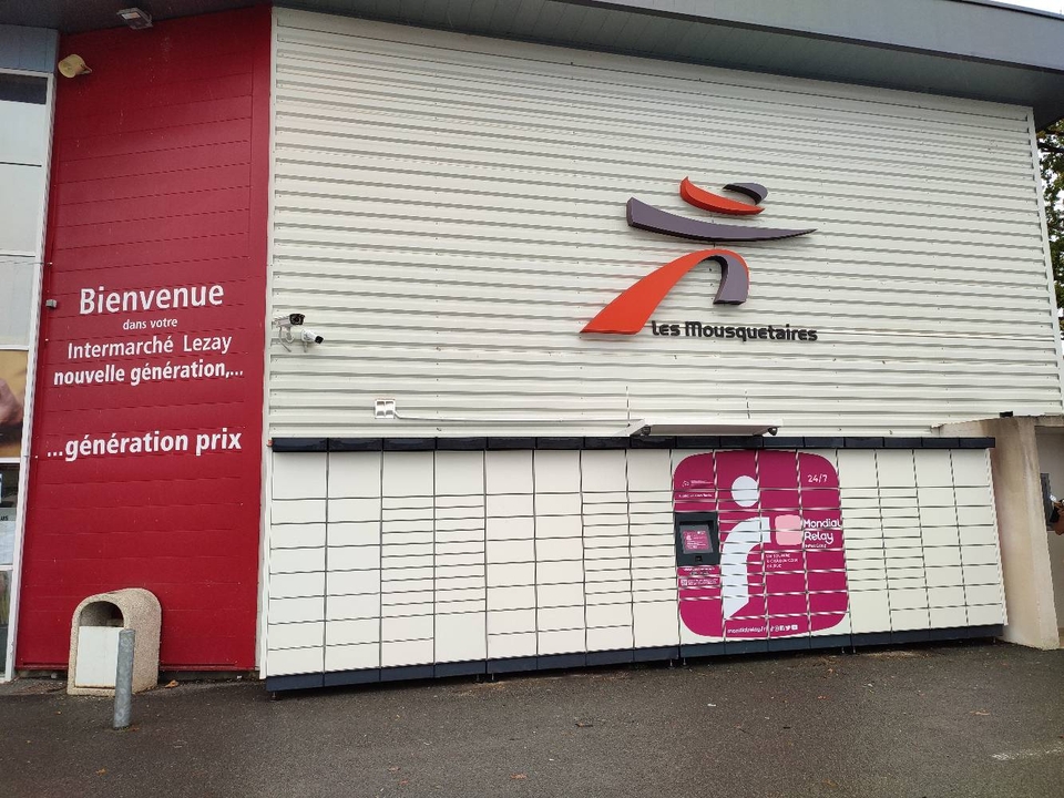 Locker 24/7 Intermarche Lezay, 23 23 Rue de Melle, 79120 Lezay